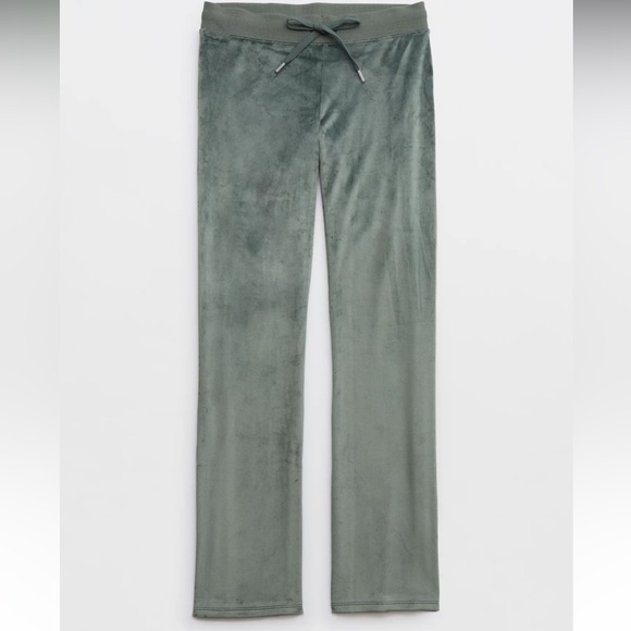 🤩2 Pc Aerie Velour Track Suit - Picture 8 of 9